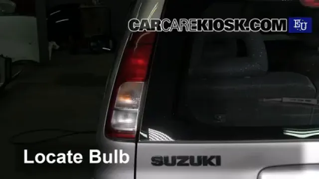 2001 Suzuki Ignis GL 1.3L 4 Cyl. Éclairage Feu stop (remplacer ampoule)